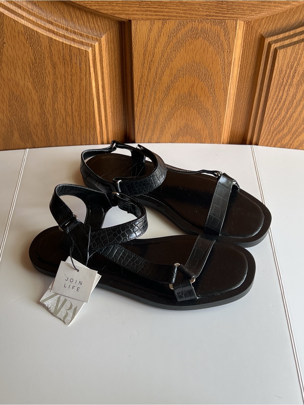 Zara Croc Embossed Gladiator Sandals EU 37 Strappy Flat Street Style Chic